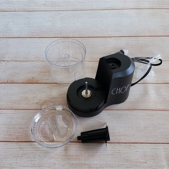 RAE DUNN Mini Electric Food Chopper 100 Watt Power - Picture 9 of 16